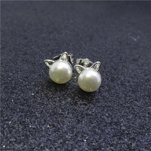 Unique Playful Cat Head Imitation Pearl Earrings - Stylish Gift for Girls & Teenagers Perfect for Parties Christmas or Birthdays