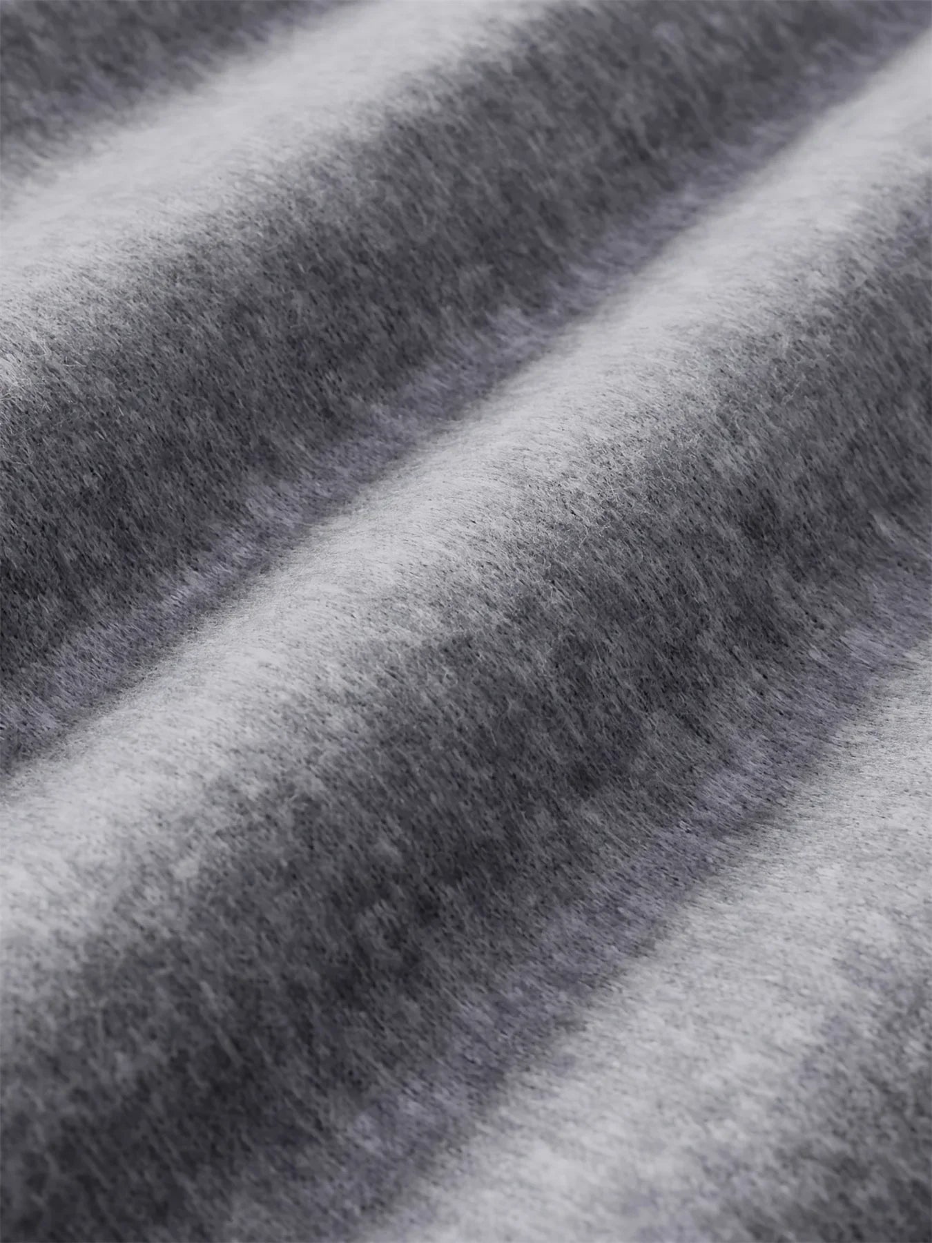 Women's casual hoodie sweatshirt with cute cat pattern print round neck long sleeves for autumn and winter warmth, regular style